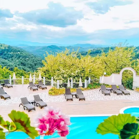 Hotel семеен балани Gabrovo